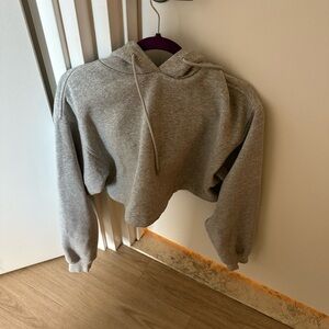 Alo cropped grey hoodie